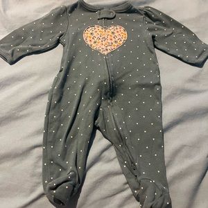 Baby essentials 0-3 months Footsie